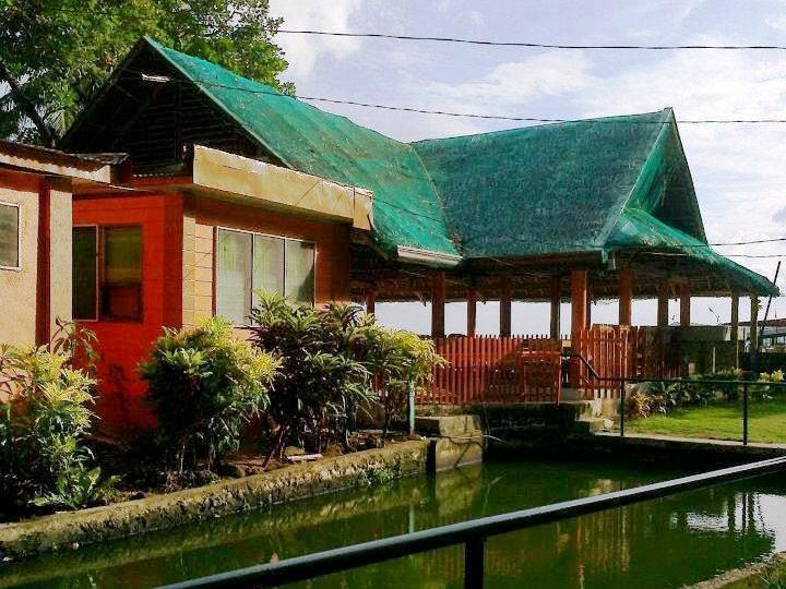 Agta Beach Resort Almeria Ngoại thất bức ảnh