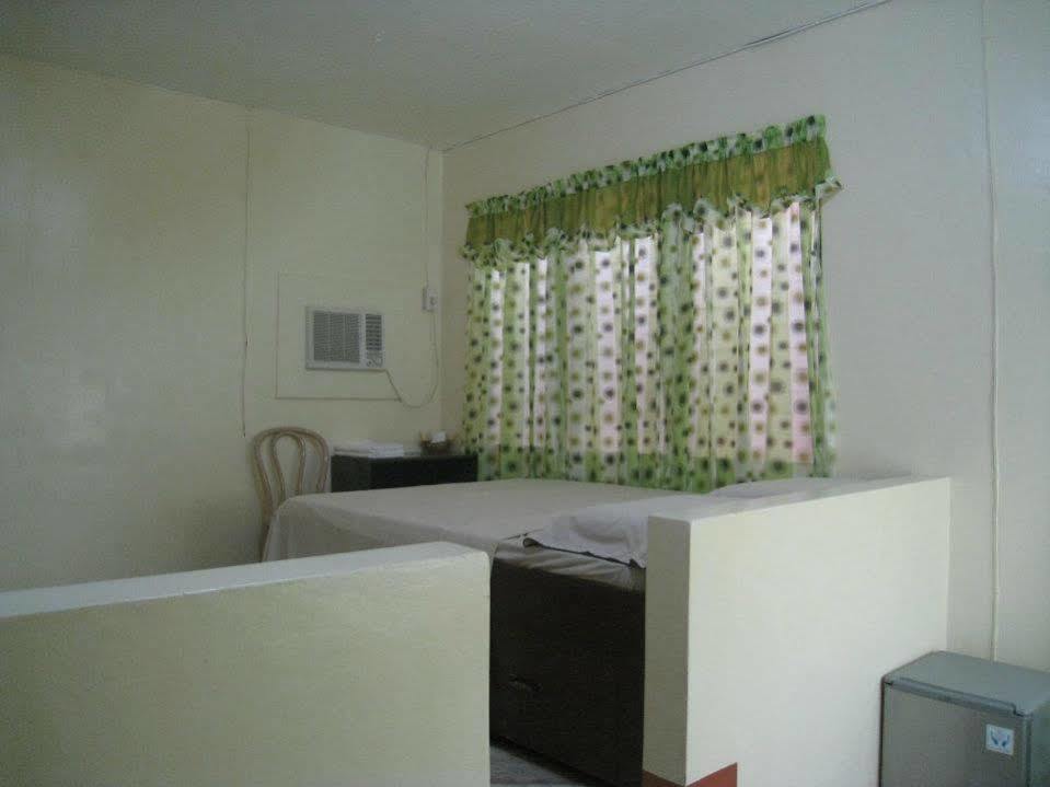 Agta Beach Resort Almeria Ngoại thất bức ảnh